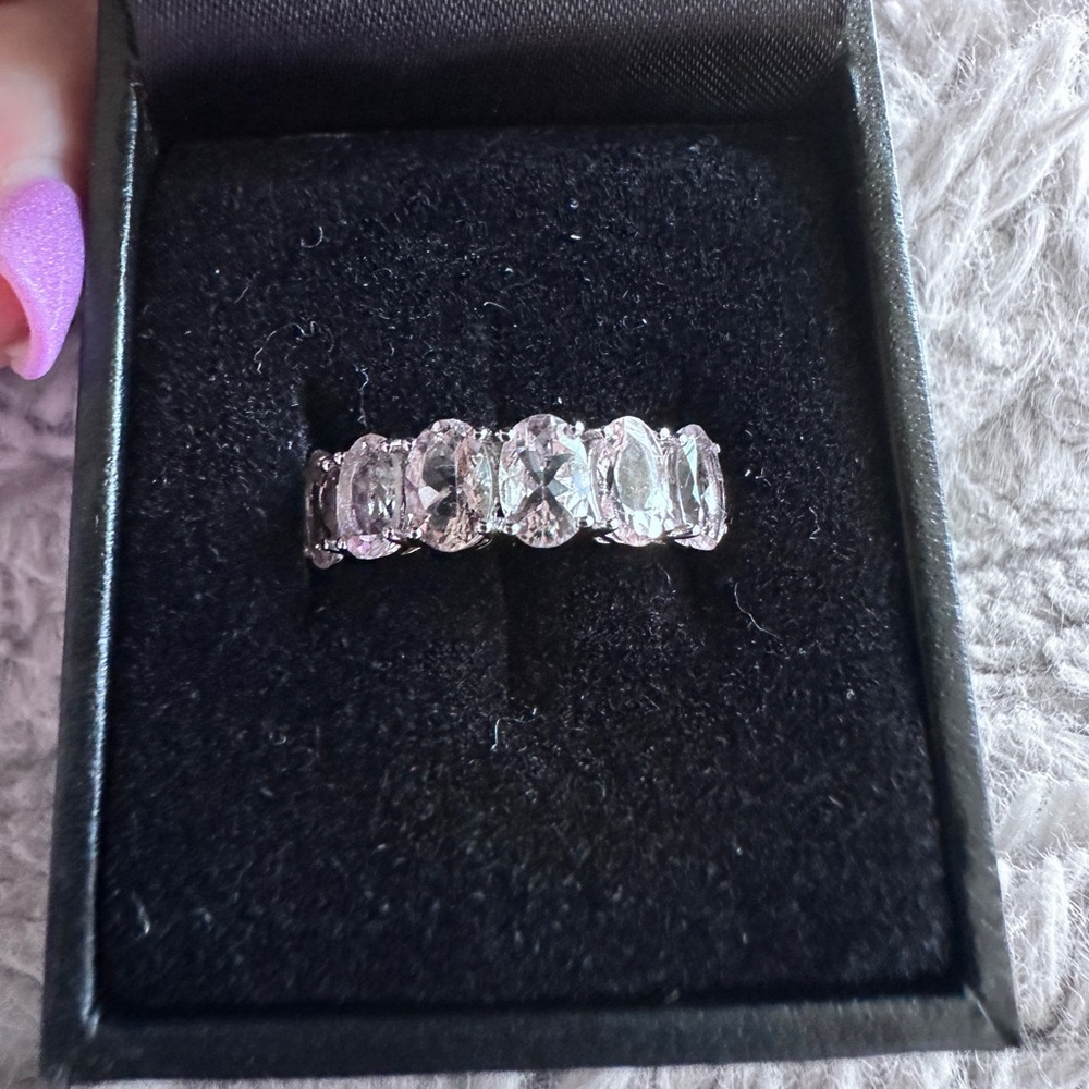 CZ fashion ring by Absolute - Picture 5 of 12